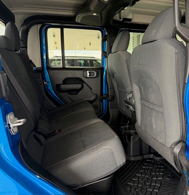 2025 Jeep Gladiator Nighthawk 4x4 *Ltd Avail*