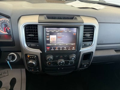 2019 RAM 1500 Classic SLT 4x4 Crew Cab 5'7" Box