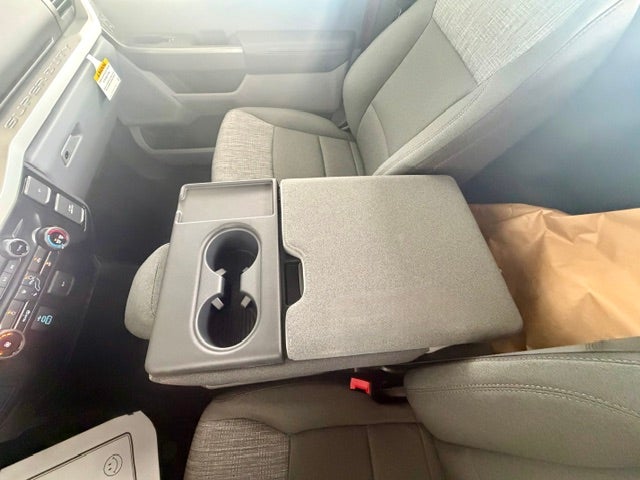 2026 Ford Super Duty F-550 DRW XLT 2WD Reg Cab 145" WB 60" CA