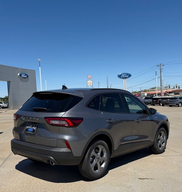2026 Ford Escape ST-Line Select AWD