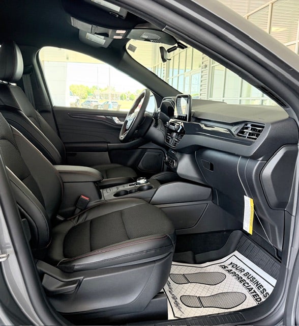 2026 Ford Escape ST-Line Select AWD