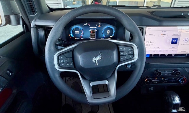 2025 Ford Bronco Base 2 Door 4x4