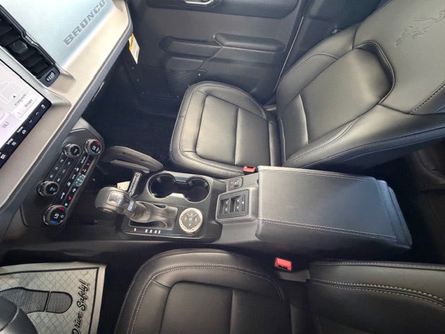 2026 Ford Bronco Outer Banks 4 Door 4x4