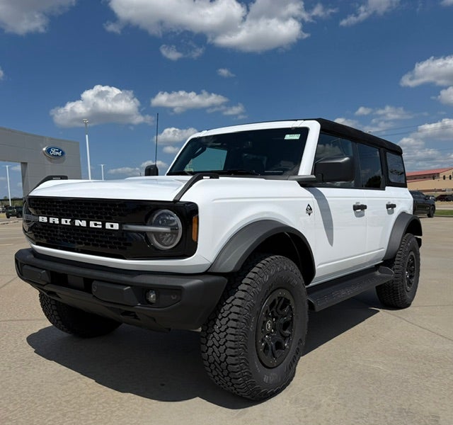 2026 Ford Bronco Outer Banks 4 Door 4x4