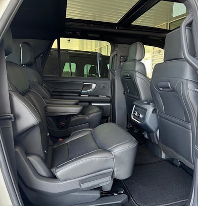 2025 Ford Expedition Max Platinum 4x4