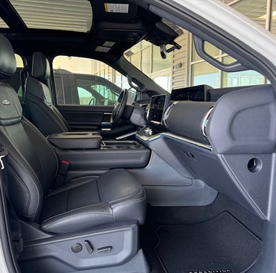 2025 Ford Expedition Max Platinum 4x4