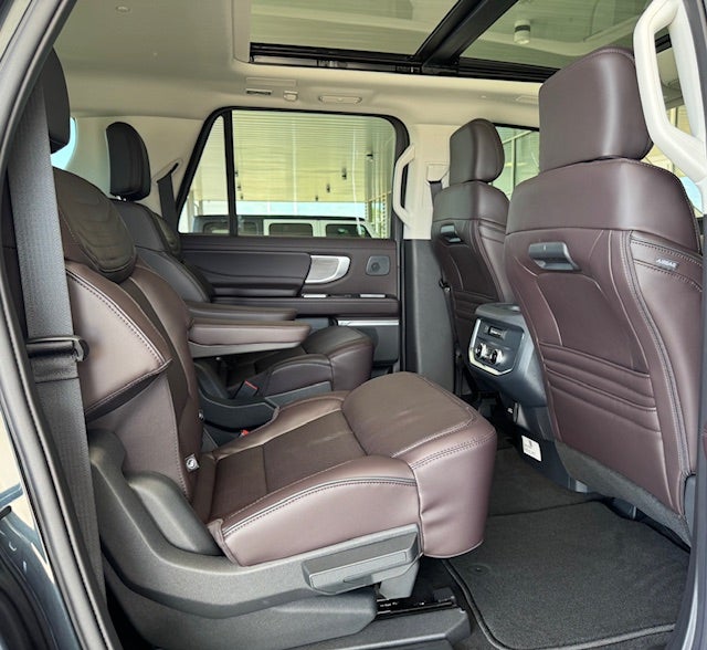 2025 Ford Expedition Max Platinum 4x4