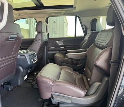 2025 Ford Expedition Max Platinum 4x4