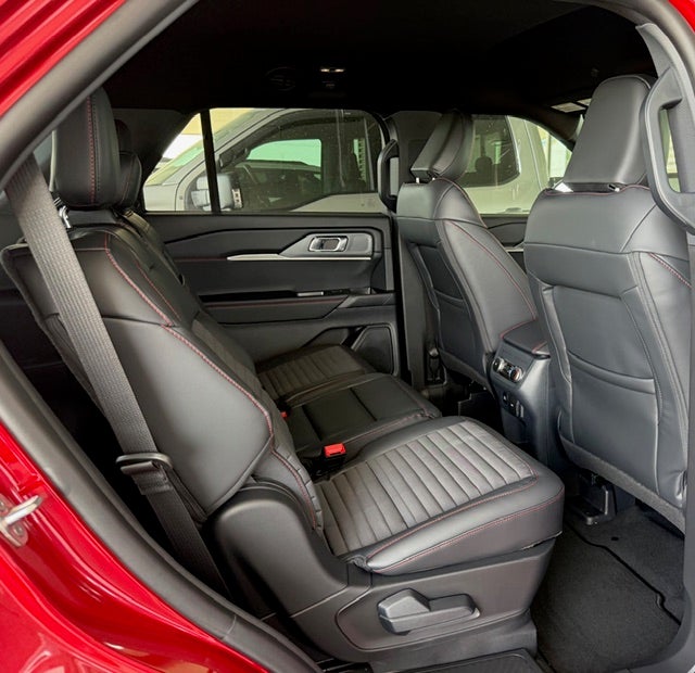 2026 Ford Explorer ST-Line RWD