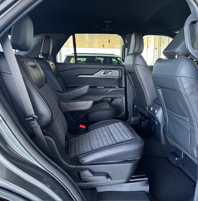 2026 Ford Explorer ST-Line RWD