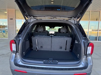 2026 Ford Explorer ST-Line RWD