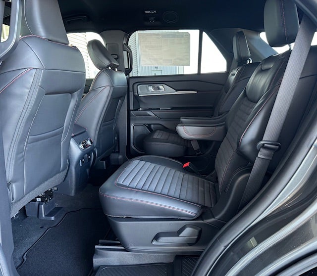 2026 Ford Explorer ST-Line RWD