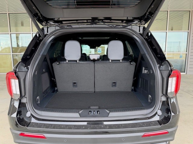 2026 Ford Explorer ST 4WD