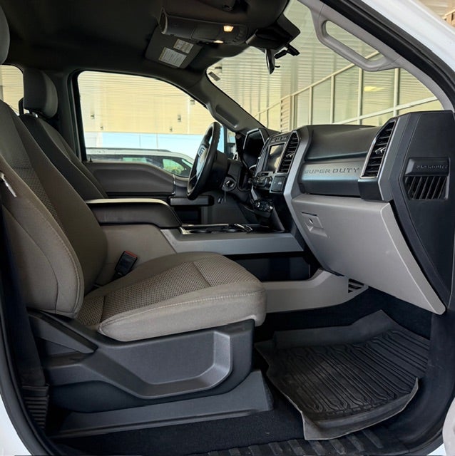 2020 Ford Super Duty F-250 SRW XLT 4WD Crew Cab 6.75' Box