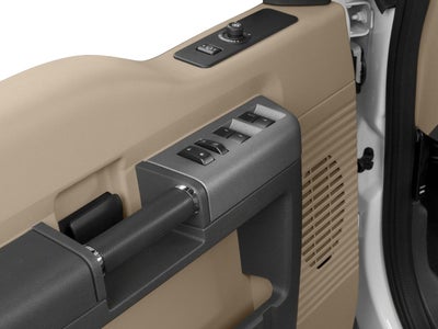 2016 Ford Super Duty F-250 SRW 4WD Crew Cab 6-3/4 Ft Box Platinum