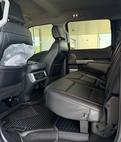 2024 Ford Super Duty F-250 SRW LARIAT 4WD Crew Cab 6.75' Box