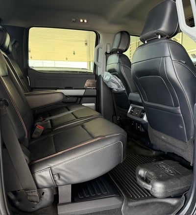 2024 Ford Super Duty F-250 SRW LARIAT 4WD Crew Cab 6.75' Box