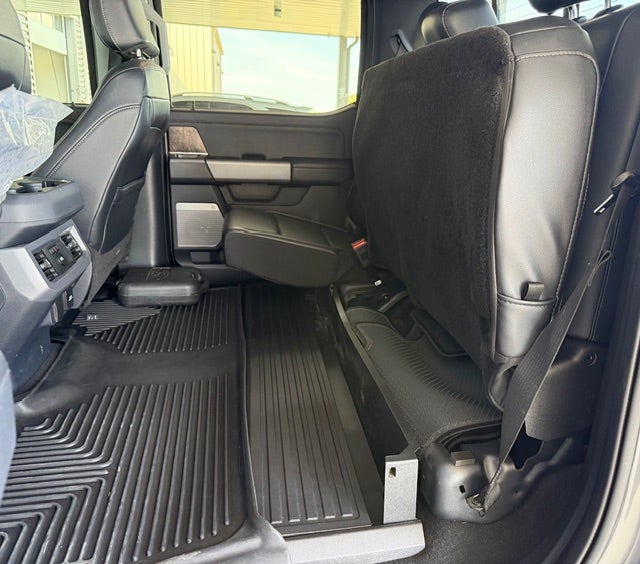 2024 Ford Super Duty F-250 SRW LARIAT 4WD Crew Cab 6.75' Box