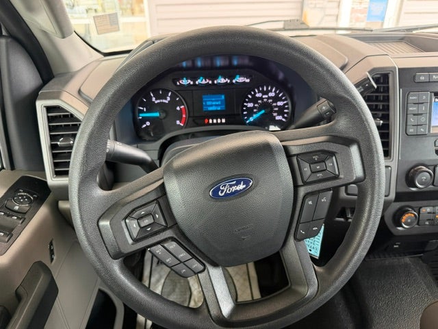 2022 Ford Super Duty F-250 SRW XL 4WD Crew Cab 8' Box