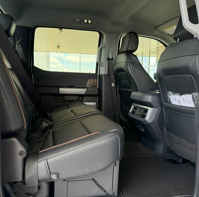 2026 Ford Super Duty F-250 SRW LARIAT 4WD Crew Cab 6.75' Box