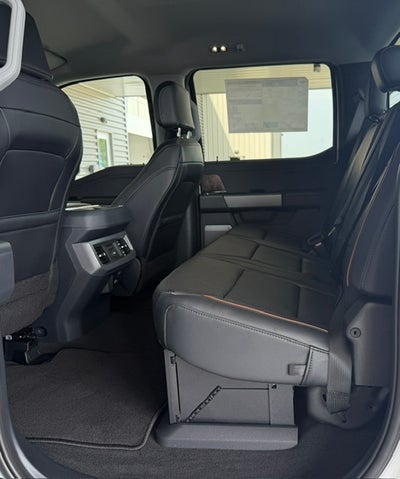 2026 Ford Super Duty F-350 SRW LARIAT 2WD Crew Cab 6.75' Box