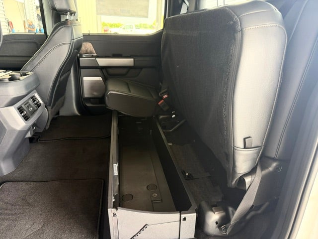 2026 Ford Super Duty F-350 SRW LARIAT 2WD Crew Cab 6.75' Box