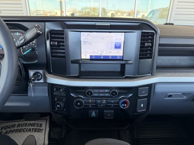 2026 Ford Super Duty F-250 SRW XL 4WD Reg Cab 8' Box