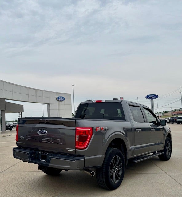 2022 Ford F-150 XLT 4WD SuperCrew 5.5' Box