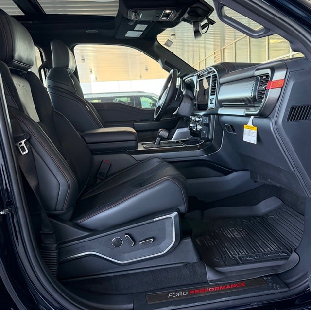 2025 Ford F-150 Raptor 4WD SuperCrew 5.5' Box