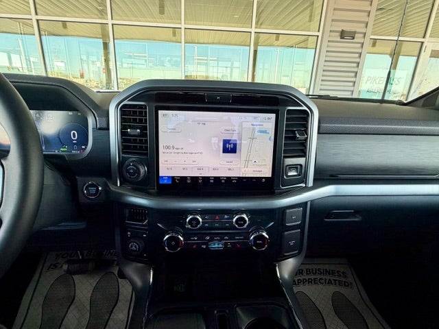 2025 Ford F-150 XLT 4WD SuperCrew 5.5' Box