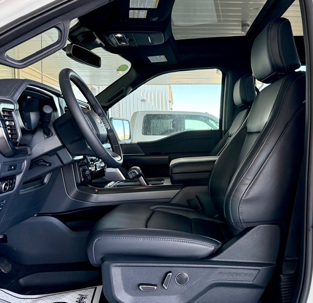 2025 Ford F-150 LARIAT 4WD SuperCrew 5.5' Box