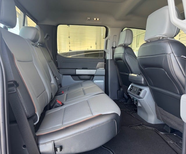 2025 Ford F-150 LARIAT 4WD SuperCrew 5.5' Box