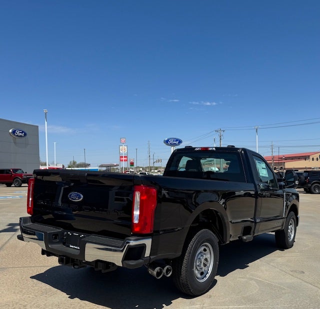 2025 Ford Super Duty F-250 SRW XL 2WD Reg Cab 8' Box