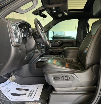 2020 GMC Sierra 2500 HD Crew Cab Standard Box 4-Wheel Drive AT4