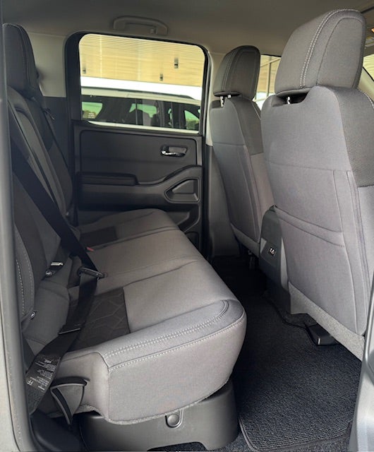 2026 Nissan Frontier Crew Cab 4x4 SV