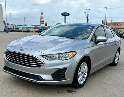 2020 Ford Fusion SE FWD