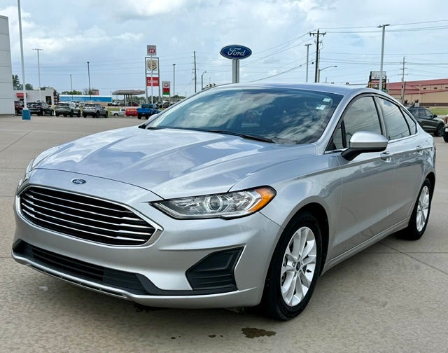 2020 Ford Fusion SE FWD