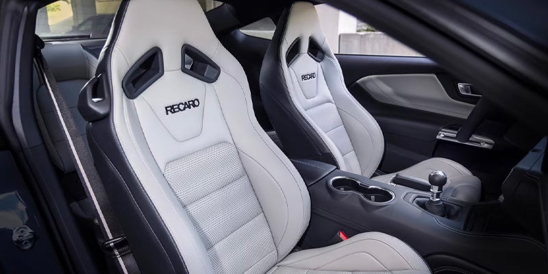 2025 Ford Mustang interior