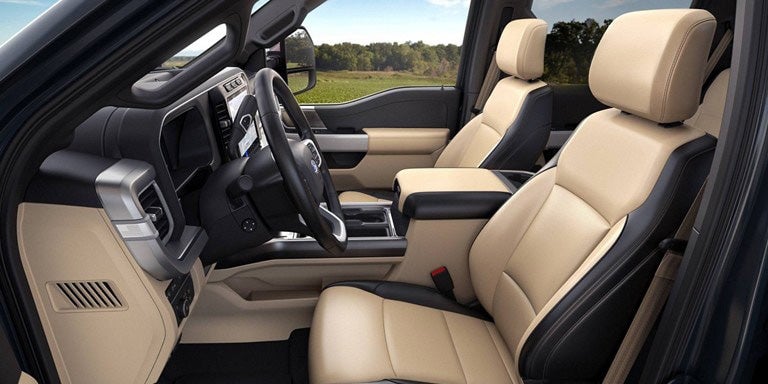 2025 Ford Super Duty F-550 DRW interior